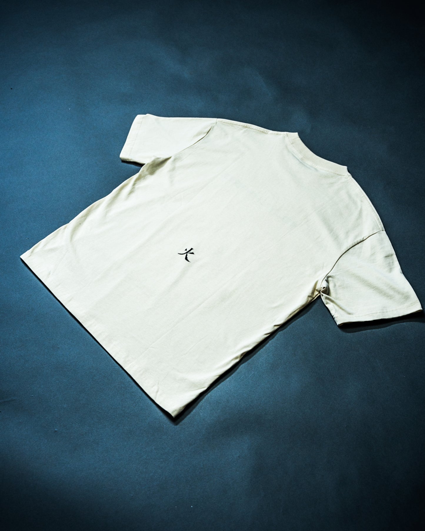 BLVCKFIRE CLASSIC TEE- VANILLA
